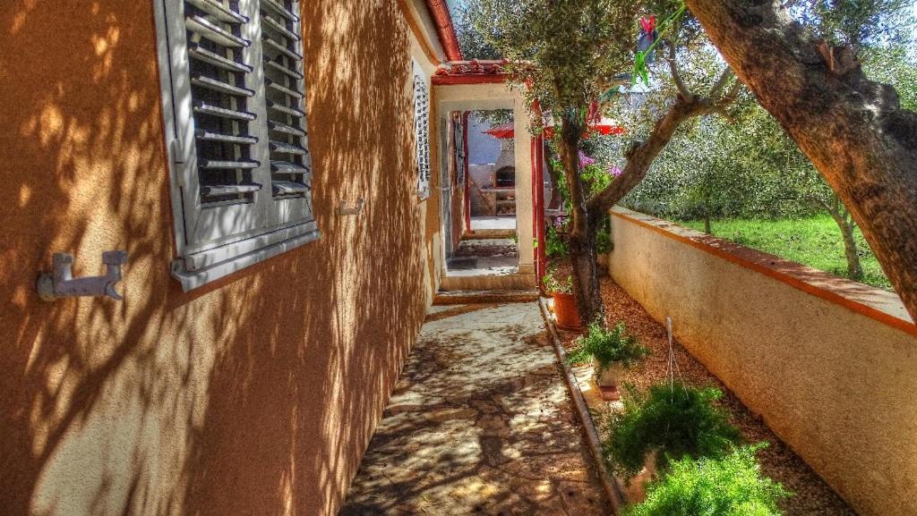 Studio Apartman I Mali Apartman Vir Eksteriør bilde